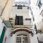 Design Centro Storico Aparthotel 4*